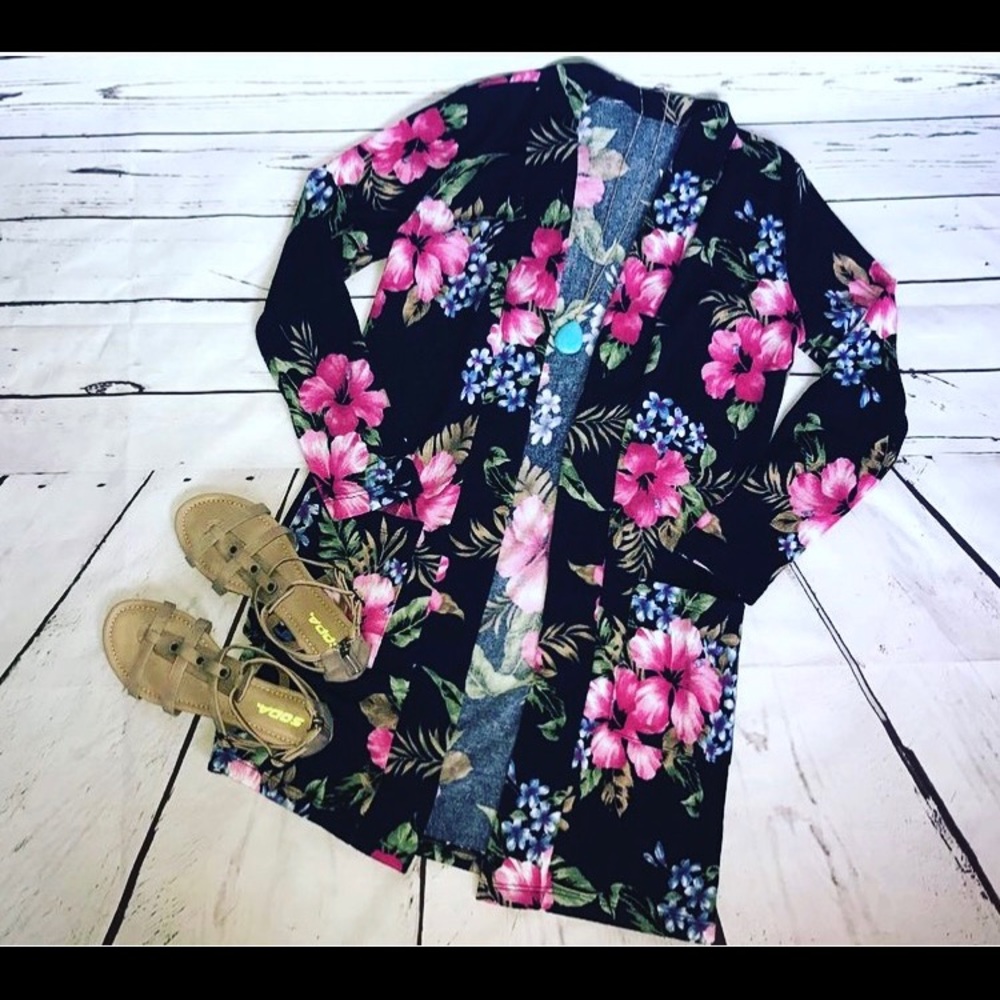 Floral Cardigan - Picture 1 of 1